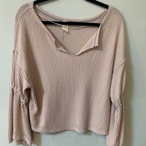 FREE PEOPLE LONG SLEEVE TOP LIKE NEW